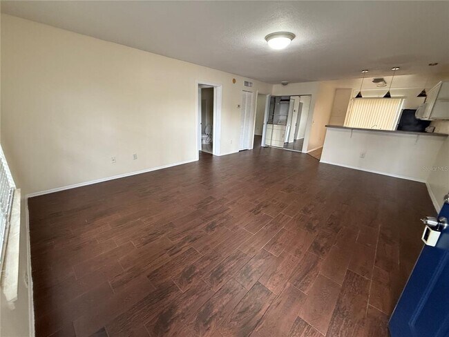 Building Photo - 3651 N Goldenrod Rd