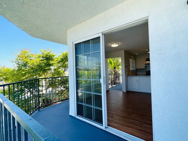 Building Photo - ** Spring Special** Beautifully Upgraded 2 Bedroom Apartment For Rent!