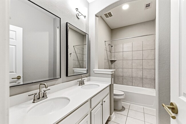 Building Photo - 29114 Weldons Forest Ct
