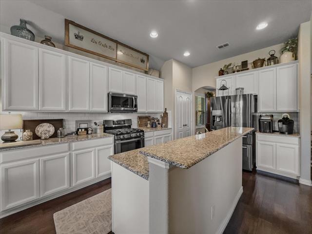 Building Photo - 1805 Settlement Wy