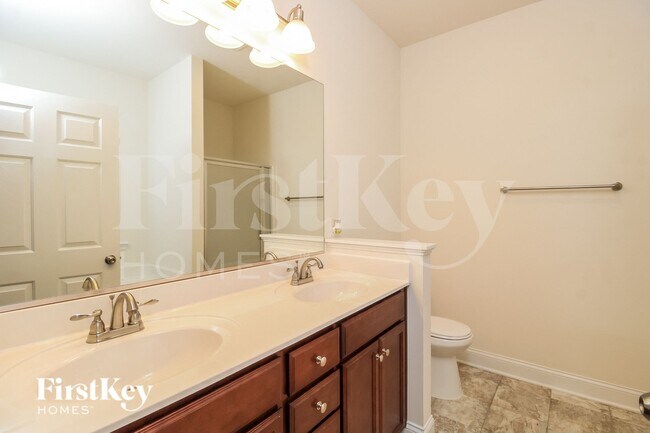 Building Photo - 4086 St Johns St