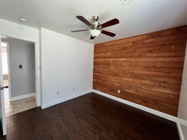 Building Photo - Beautiful Home 3BR/2Bath  on Bear Valley Springs Valley Floor