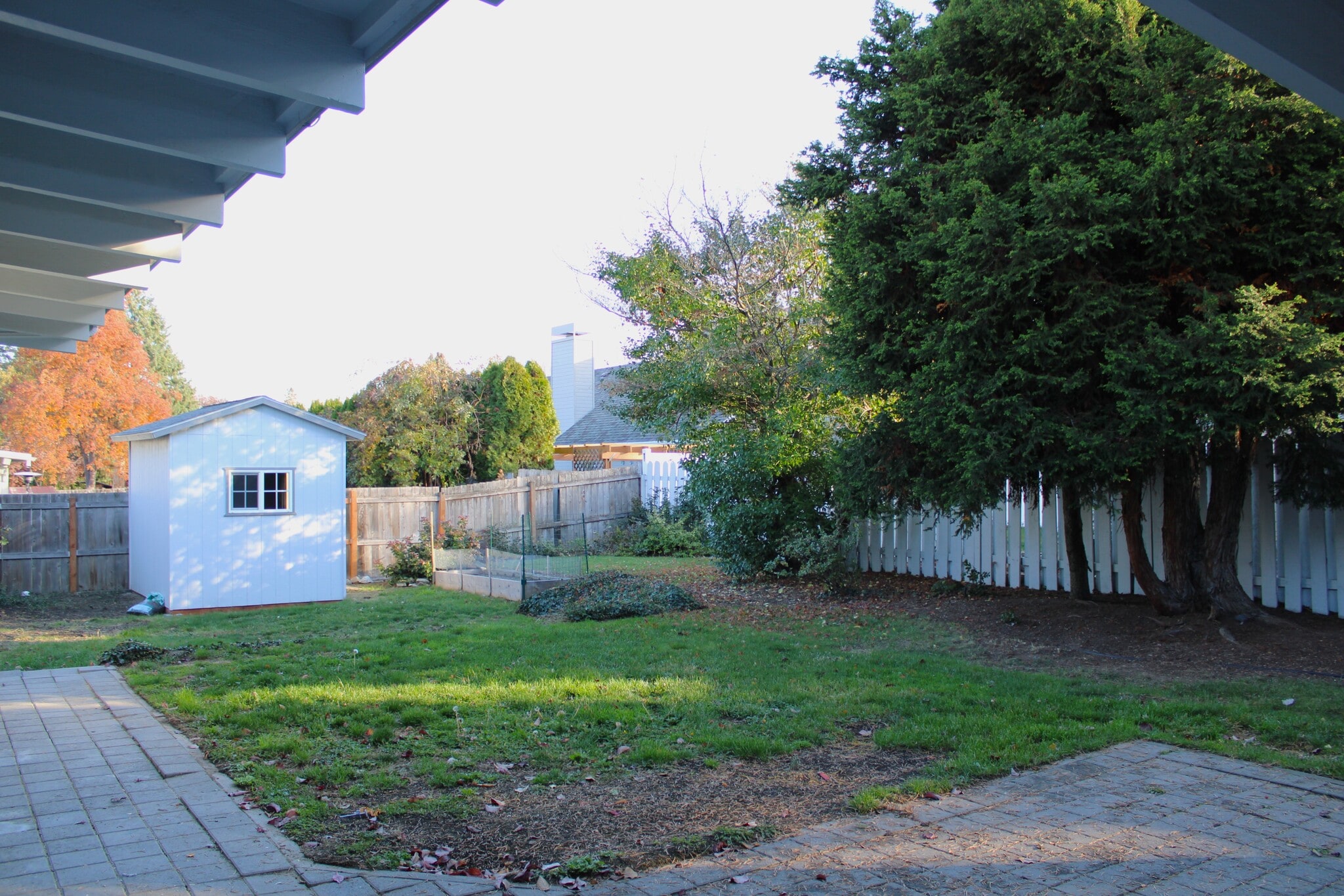 Building Photo - 1219 1st St