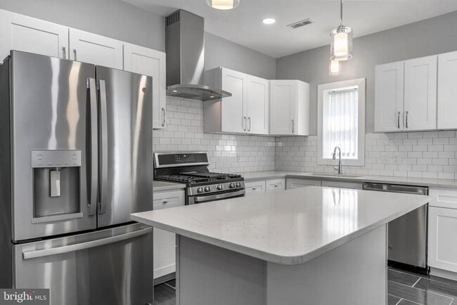 Building Photo - 1310 Riggs St NW