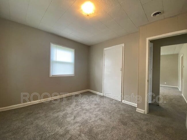 Building Photo - 1612 Mansfield Ave