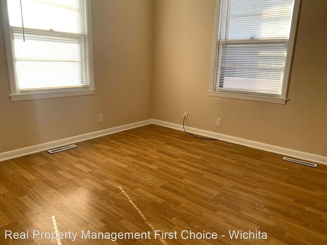 Building Photo - 3 br, 1.5 bath House - 2274 S Euclid