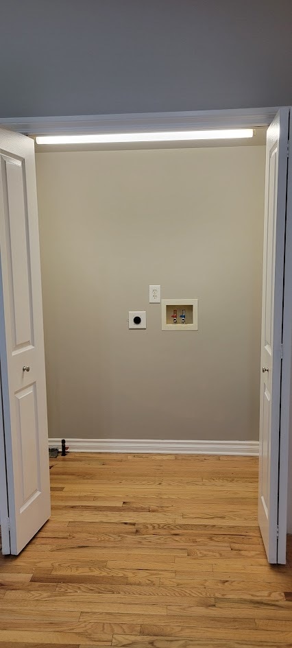 Building Photo - 3167 E 11 Mile Rd