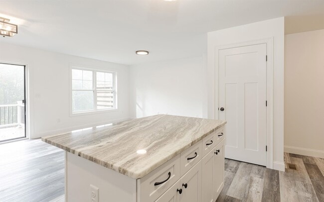Building Photo - 359 Monadnock St