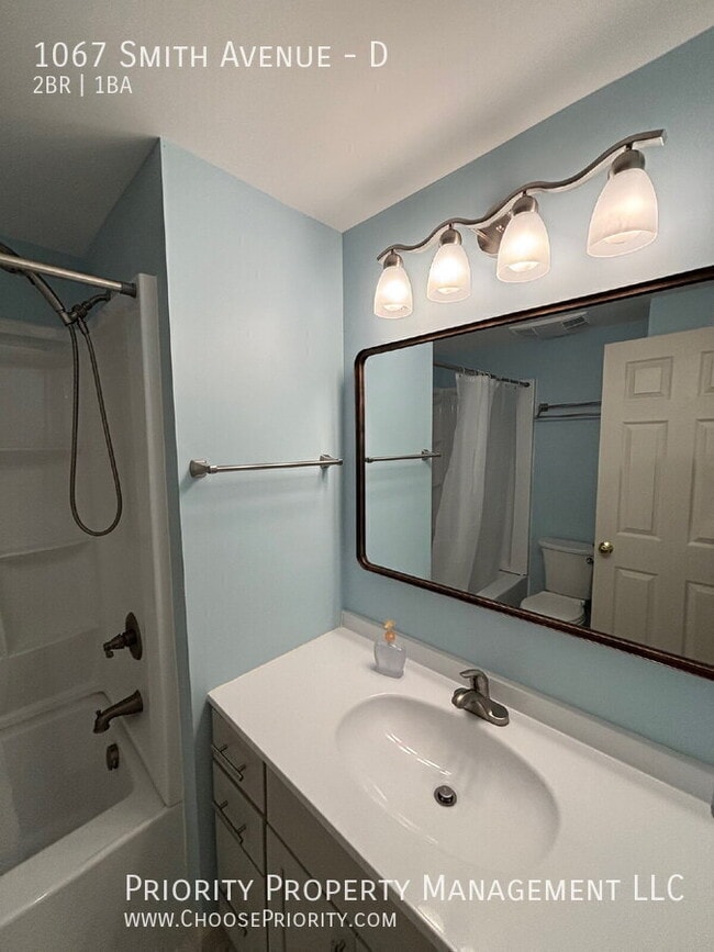 Building Photo - 1067 Smith Ave