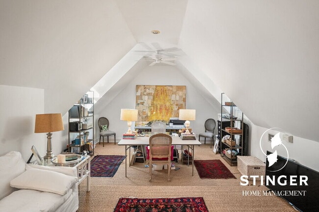 Building Photo - 174 Spanish Point Dr