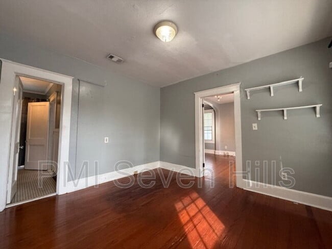 Building Photo - 1350 N Gadsden St