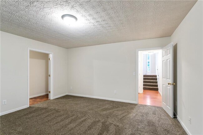 Building Photo - 1460 Wynsong Ct