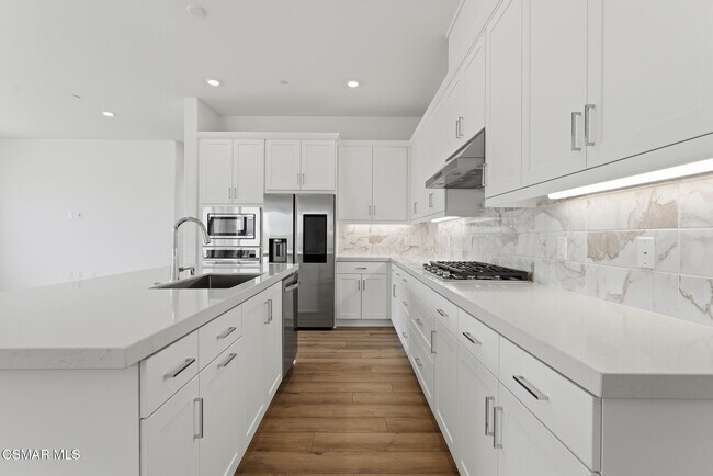 Building Photo - 24582 Camino Canoa