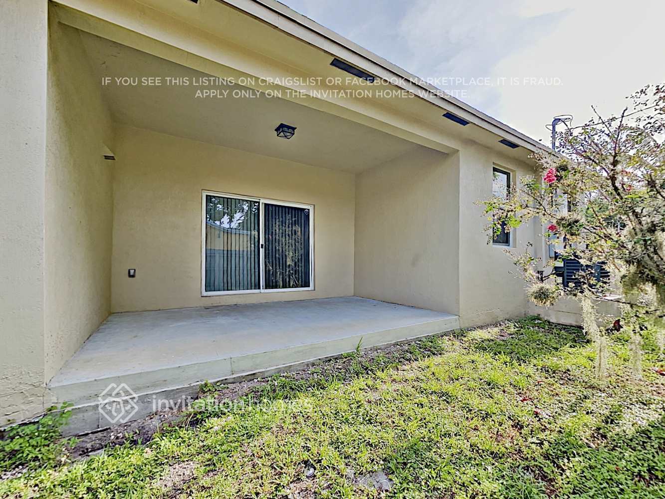 Building Photo - 550 NE 15th Ct