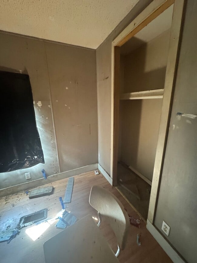 Building Photo - 3 BR 2 Bath 1,680 sq ft doublewide mobile ...