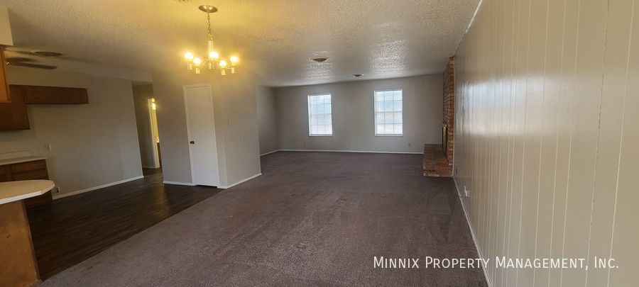 Building Photo - 4509 Parkdale Dr