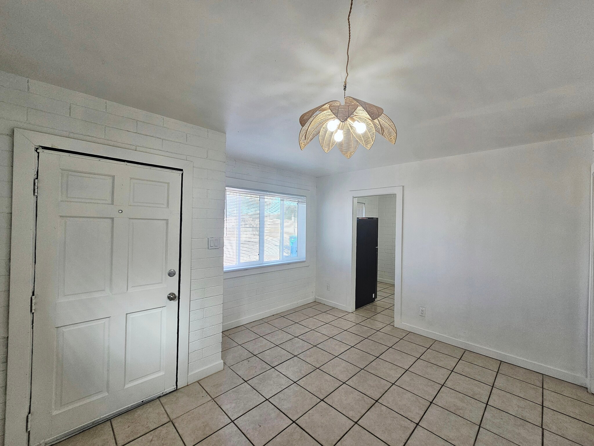 Building Photo - 1731 E Moreland St