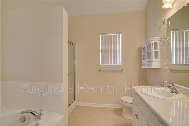 Building Photo - 1904 Long Creek Falls