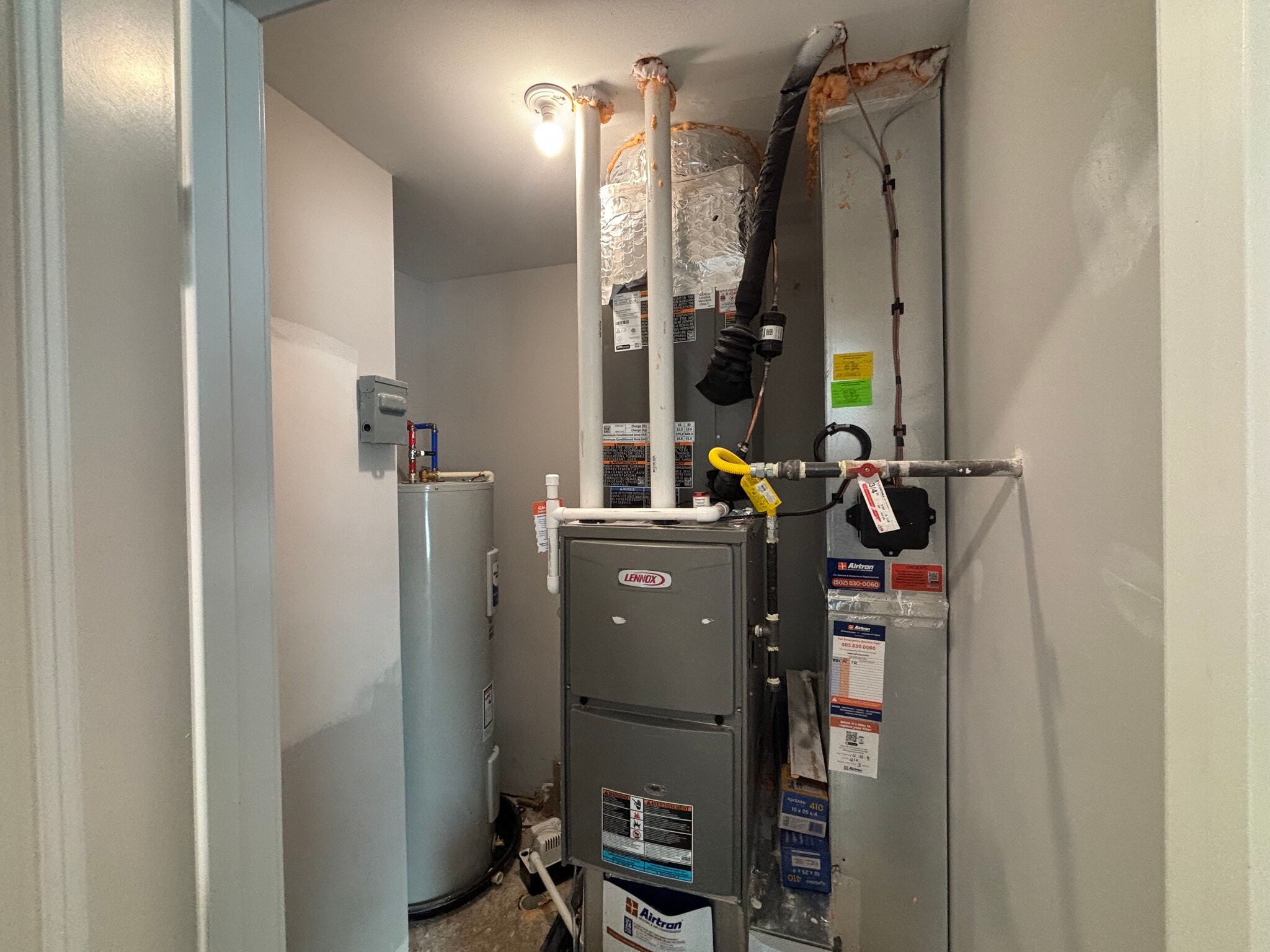 Building Photo - 16815 Aiken Ridge Cir