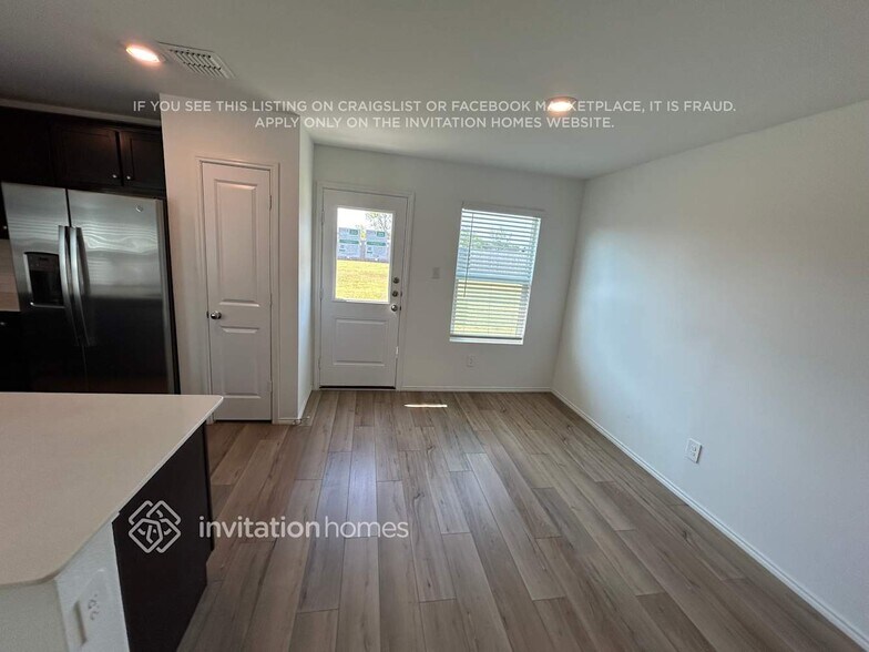 Building Photo - 10616 Sewell Cir