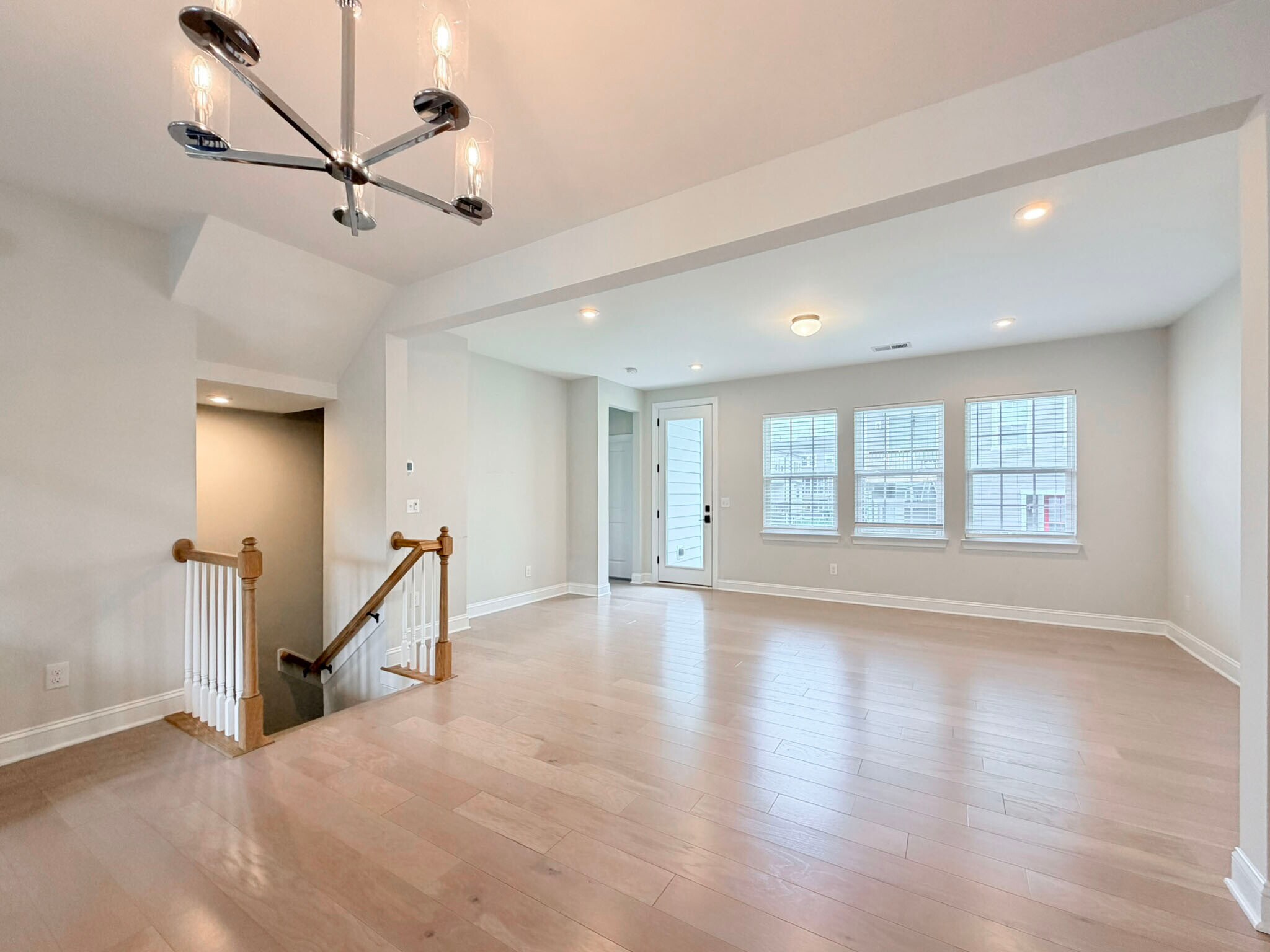 Building Photo - 829 Amley Pl