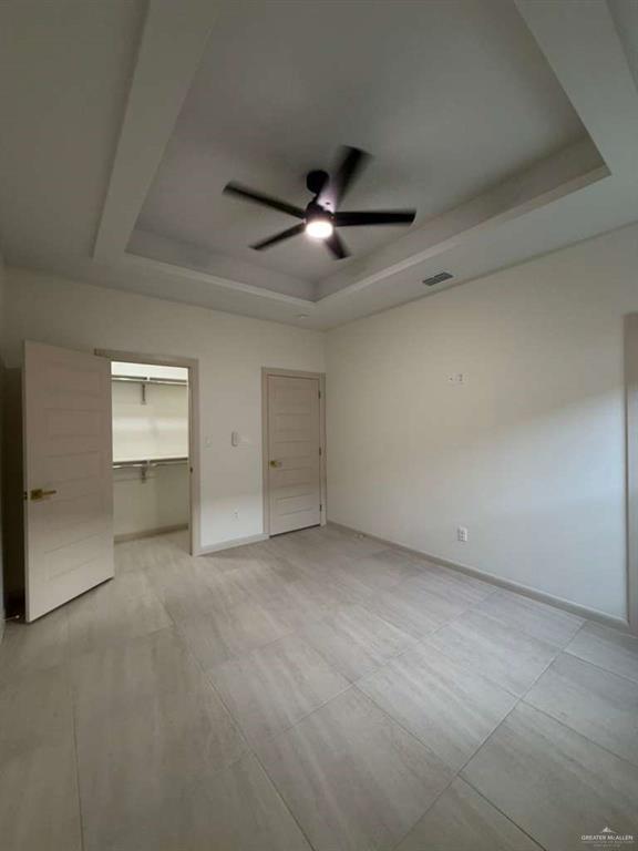 Building Photo - 13 Dragonfly St