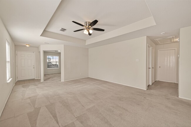 Building Photo - 19119 Yaupon Ranch Dr