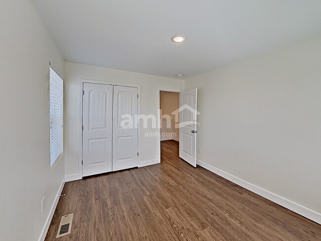 Building Photo - 4747 Crestone Peak St