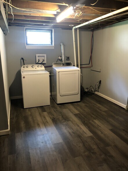 Building Photo - 206 Swarthmore Rd