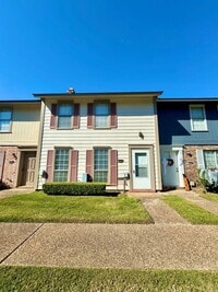 Building Photo - TOWNHOME IN SHREVEPORT