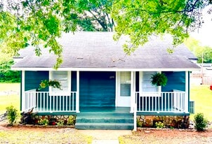 Building Photo - 106 Lester Ave