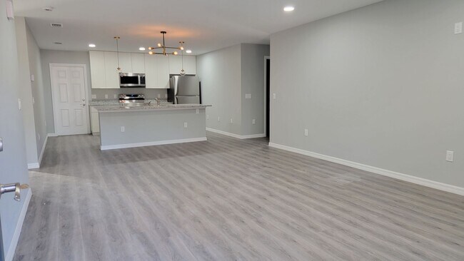 Building Photo - 4/2/2 Citrus Springs