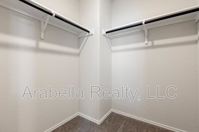 Building Photo - 831 Cozumel Emerald