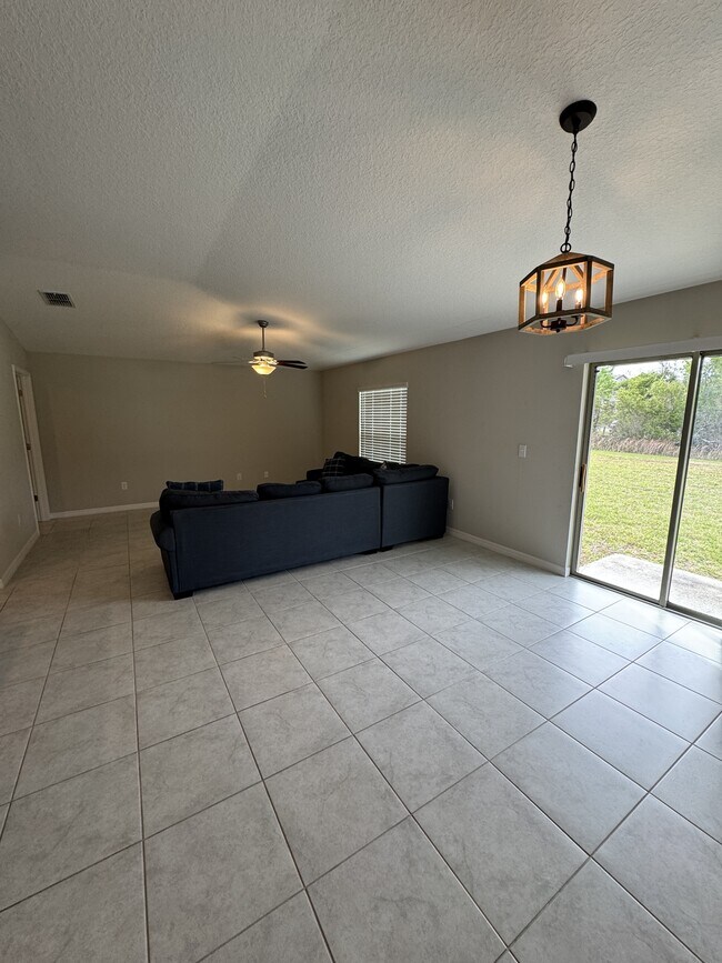 Building Photo - 13009 Majestic Garden Ln