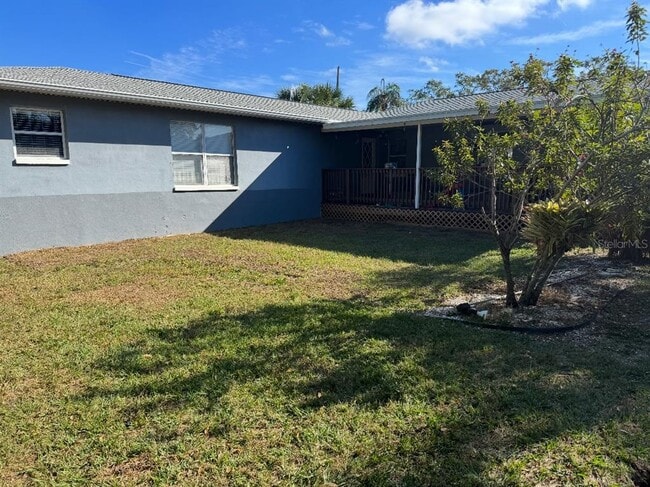 Building Photo - 6145 1st Ave N