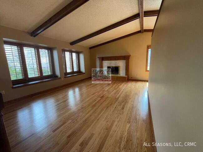 Building Photo - 2401 Virgo Dr
