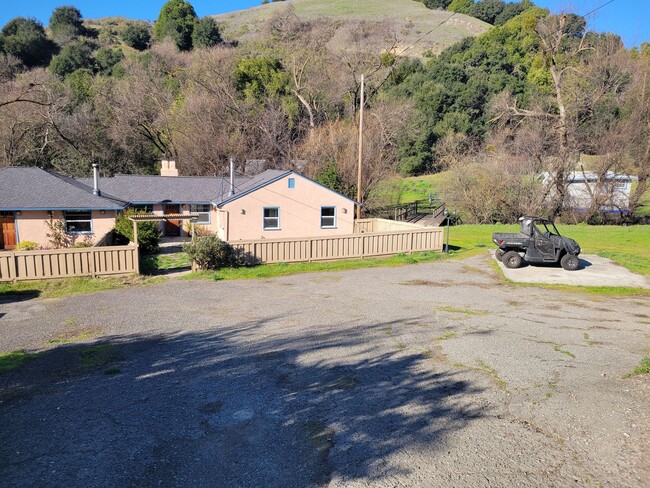 Primary Photo - Incredible Country Style Duplex in Crow Ca...