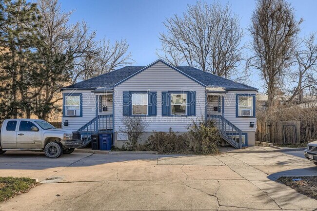 Building Photo - 1452 Ivy St
