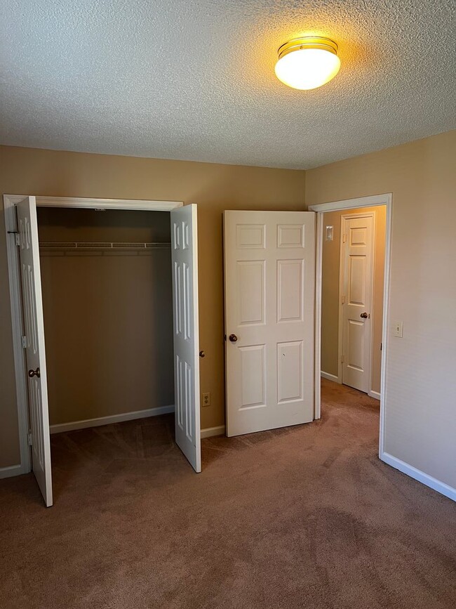 Building Photo - 2 bedroom in Lillington