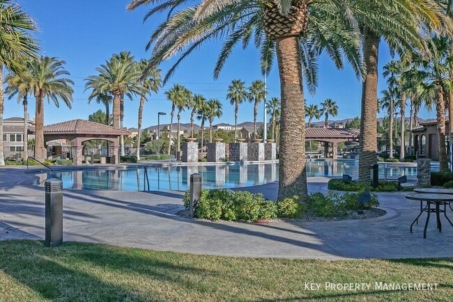 Building Photo - 956 Via Canale Dr