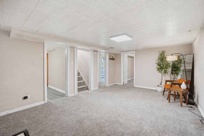 Building Photo - 753 Bellaire St