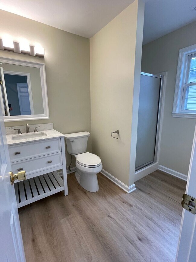 Building Photo - Incredible, newly renovated 3 br 3.5 ba Ca...