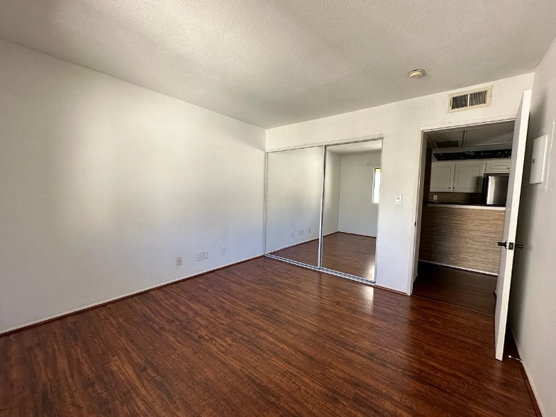 Building Photo - 64 Mar Vista Ave