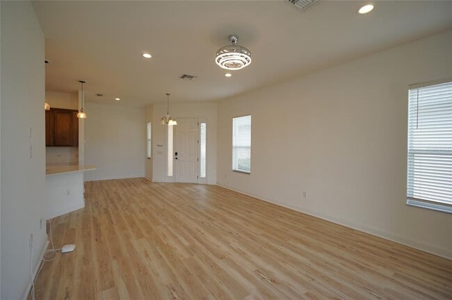 Building Photo - 20638 Amanda Oak Ct