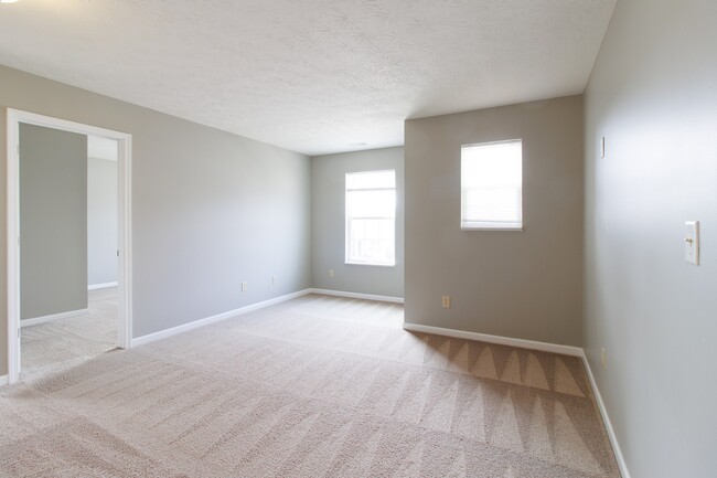 Building Photo - 856 Adena Ln