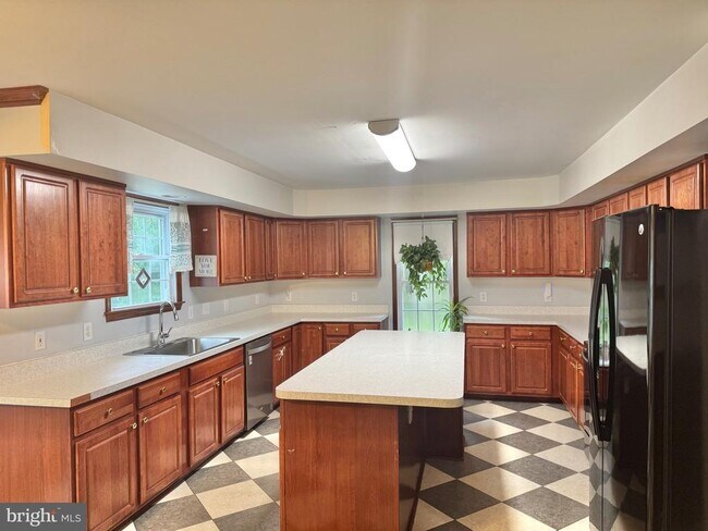 Building Photo - 6709 Towles Mill Rd