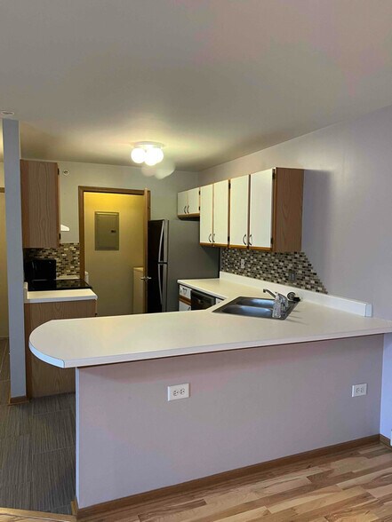 Building Photo - 1584 Crystal Rock Ct