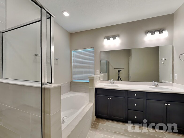 Building Photo - 38 Athens Dr