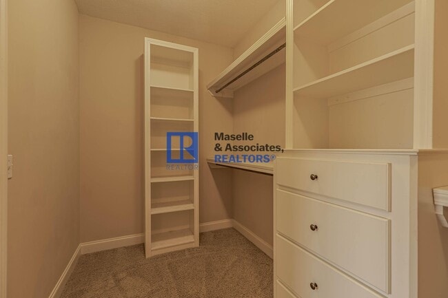 Building Photo - 3 Bed/2 Bath Home in Stillhouse