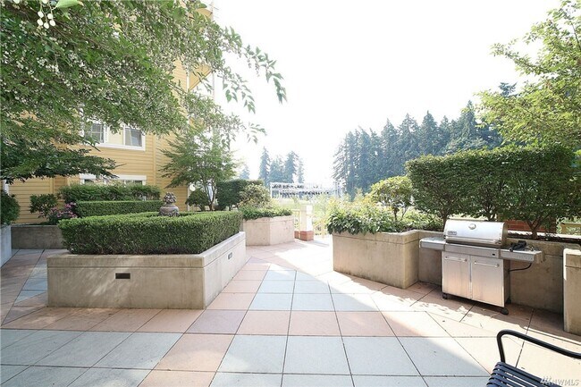 Building Photo - 1Bd/1Ba Redmond Condo
